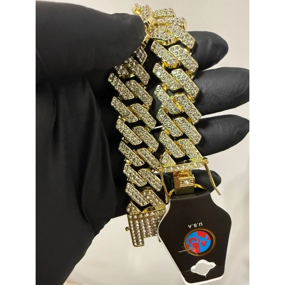 iced out gold cuban vvscz stones bracelet 7 inch 20 mm triple clasp lock